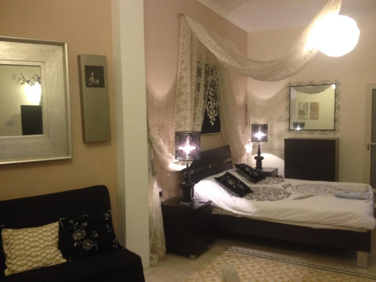 Knights In Malta Bed & Breakfast Naxxar Exterior photo